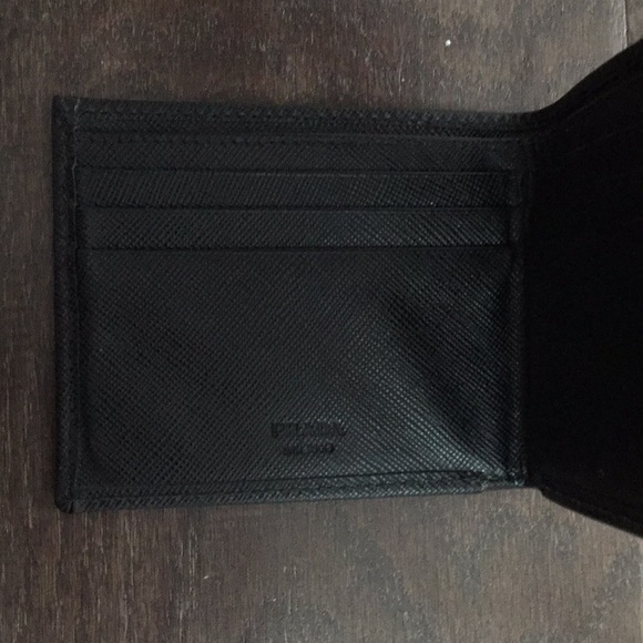 Prada Saffiano Black Leather Wallet - Picture 2 of 4